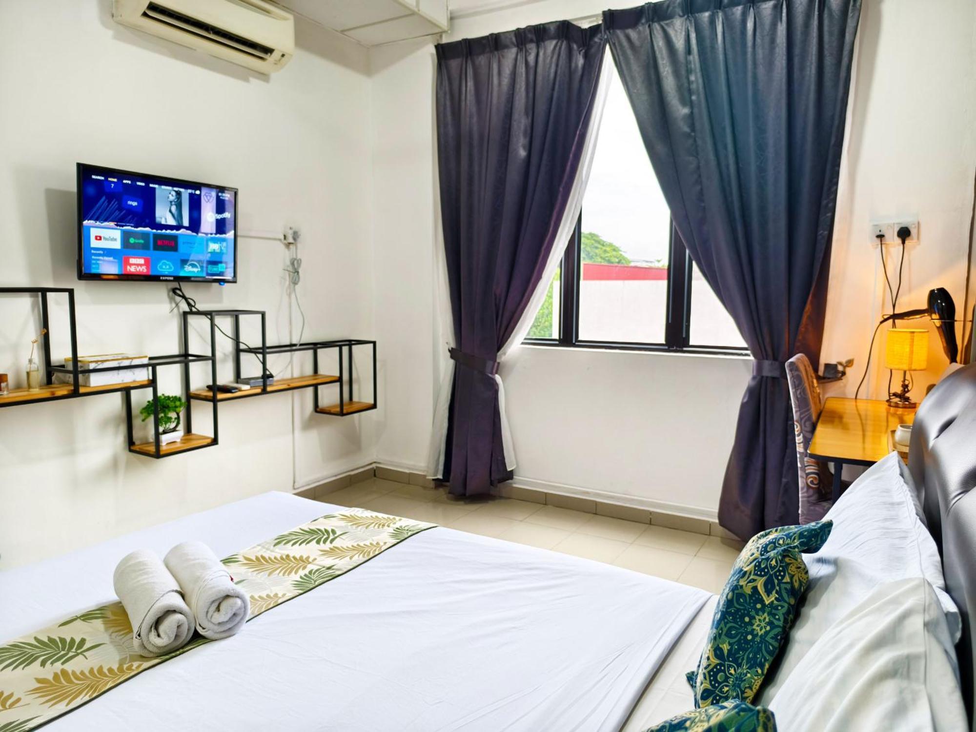 Salaam Suites Hotel Kota Bharu Bagian luar foto