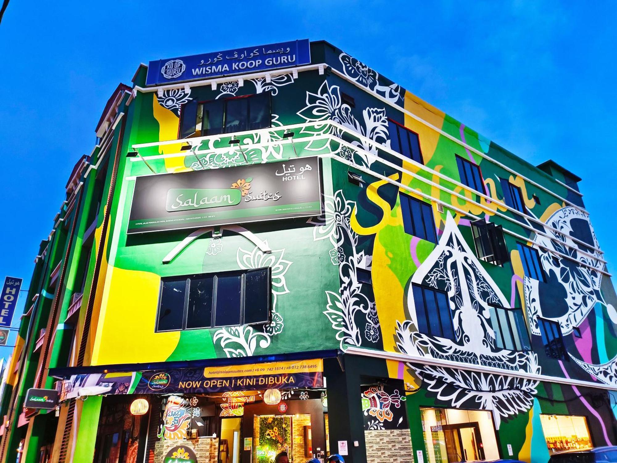 Salaam Suites Hotel Kota Bharu Bagian luar foto