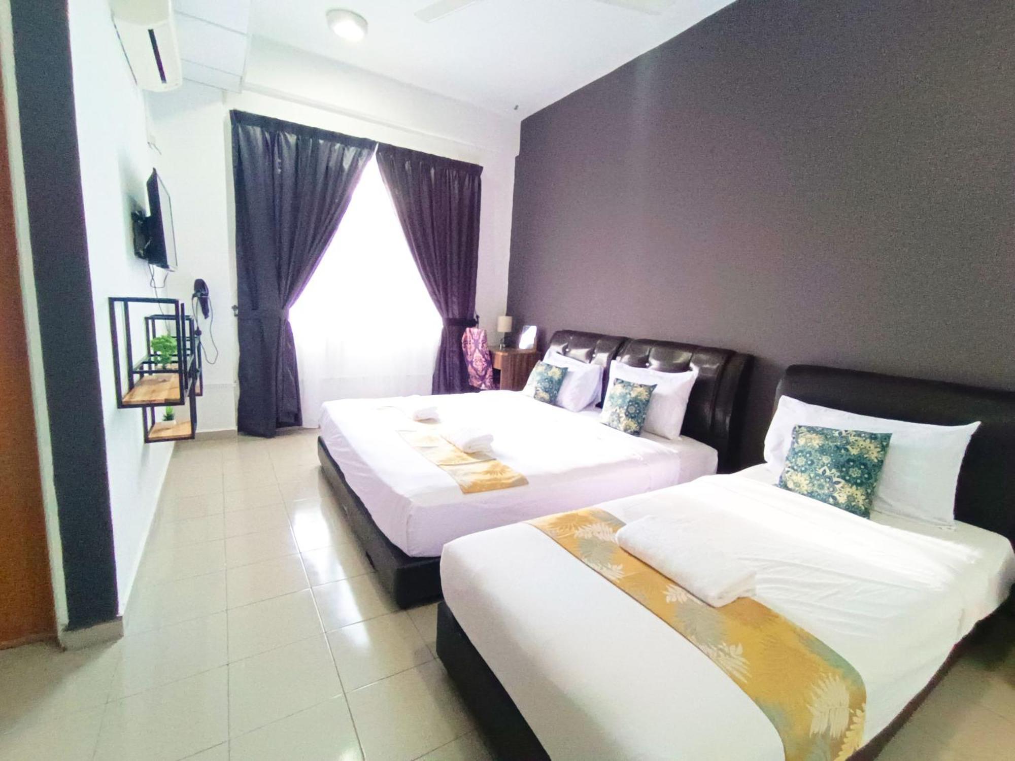 Salaam Suites Hotel Kota Bharu Bagian luar foto
