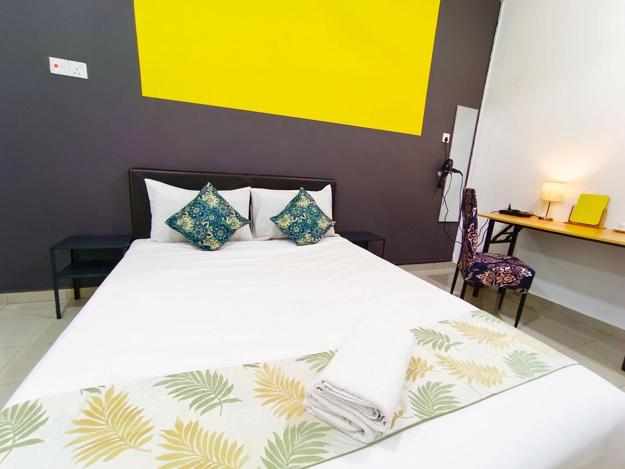 Salaam Suites Hotel Kota Bharu Bagian luar foto